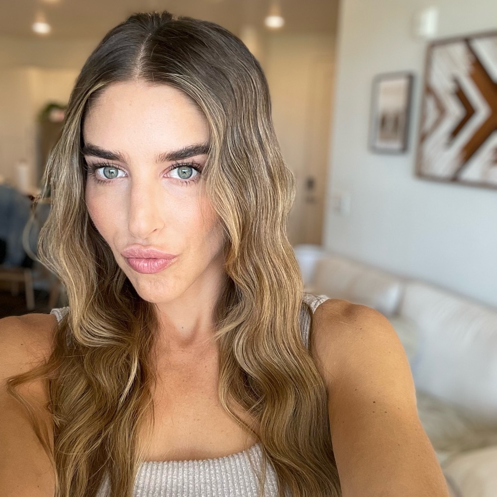 Meet your Posher, Allie